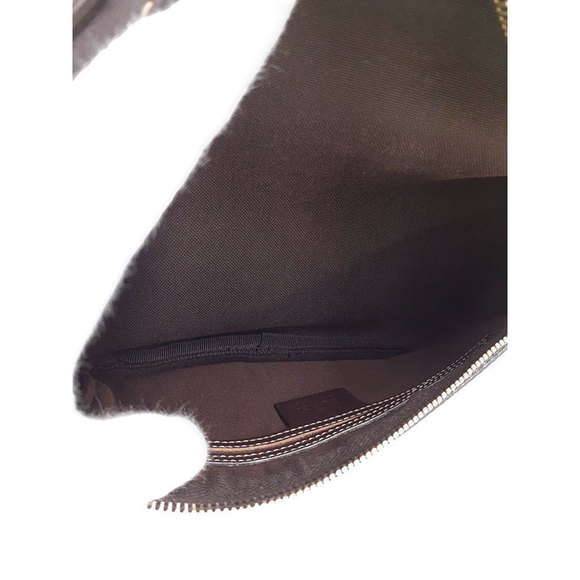Gucci GG Supreme Belt Bag - Picture 3 of 9